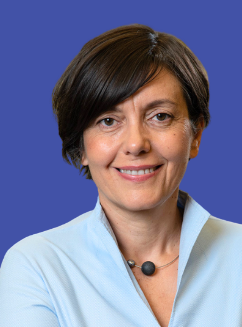 DR. ANITA CSOMA